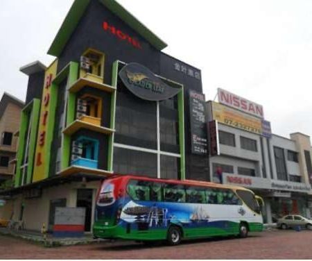 Golden Leaf Hotel Danga Bay جوهر بهرو المظهر الخارجي الصورة